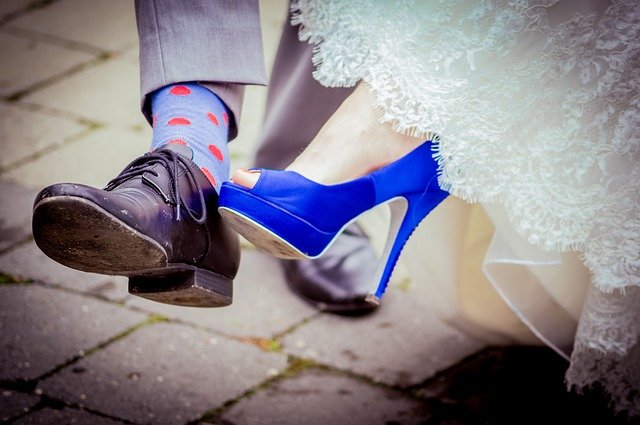 boty ženicha a nevěsty.jpg